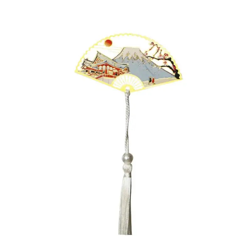 Elegant Chinese Style Metal Folding Fan Bookmark - Intricate Design for Book Lovers