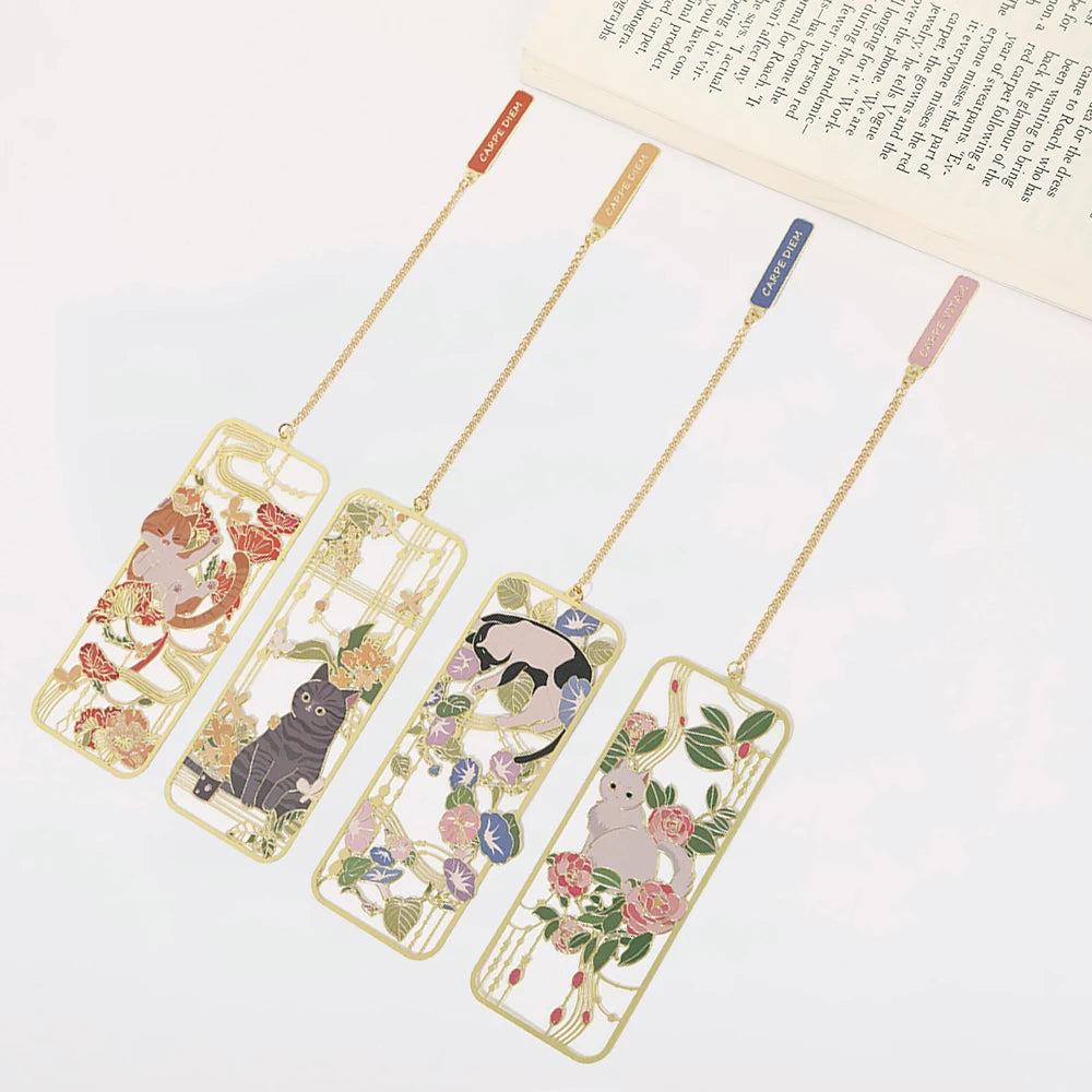 Lovely Cat Bookmark Metal Bookmark Brass Metal Classical Cute Style Student Gift Cultural and Creative Hollow Bookmark